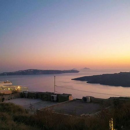 Santorini Pleasure Studios ฟิรา ภายนอก รูปภาพ