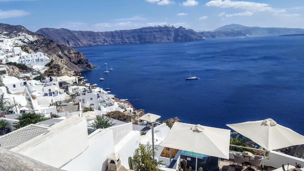 Santorini Pleasure Studios ฟิรา ภายนอก รูปภาพ